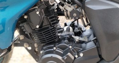 Metal fins on a bike engine